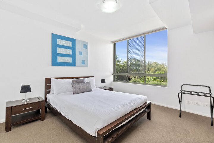 Room 15 of 69