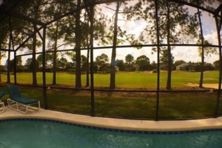 Pool 13 of 18