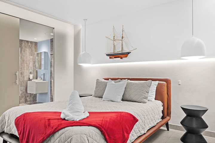 Room 40 of 224