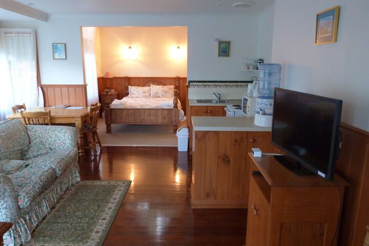 Room 15 of 51