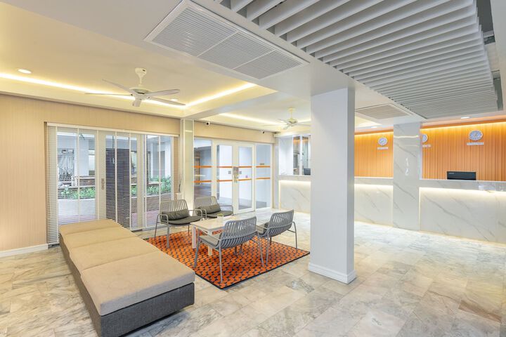 Guest Lobby