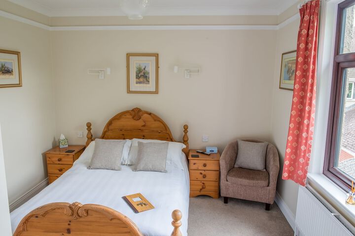 Room 5 of 36