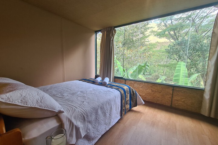 Room 7 of 31