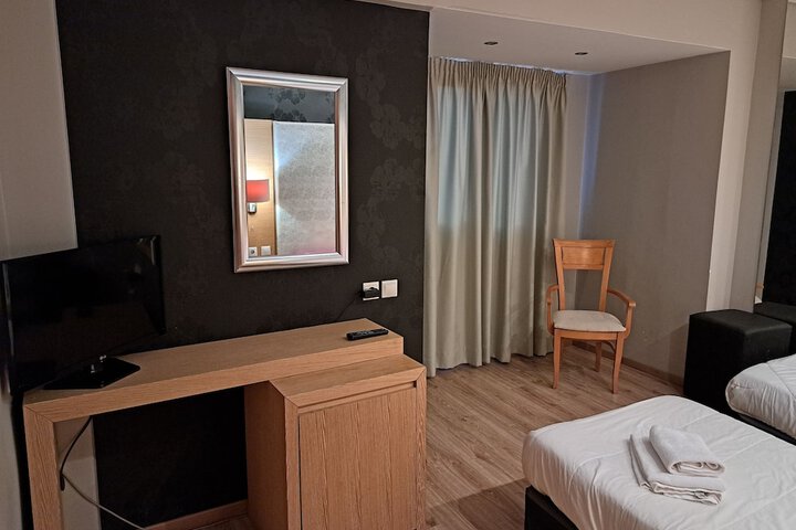 Room 26 of 44