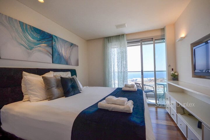 Room 32 of 315