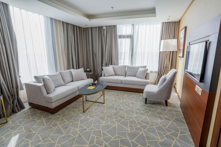Room 42 of 91