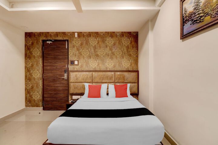 Room 21 of 35
