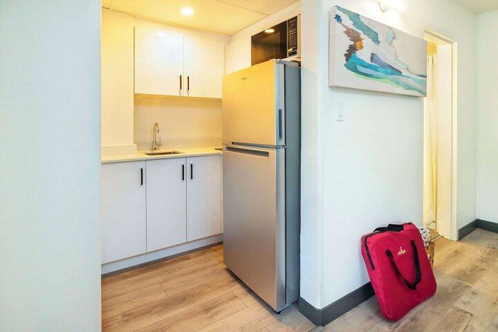 Room 14 of 35
