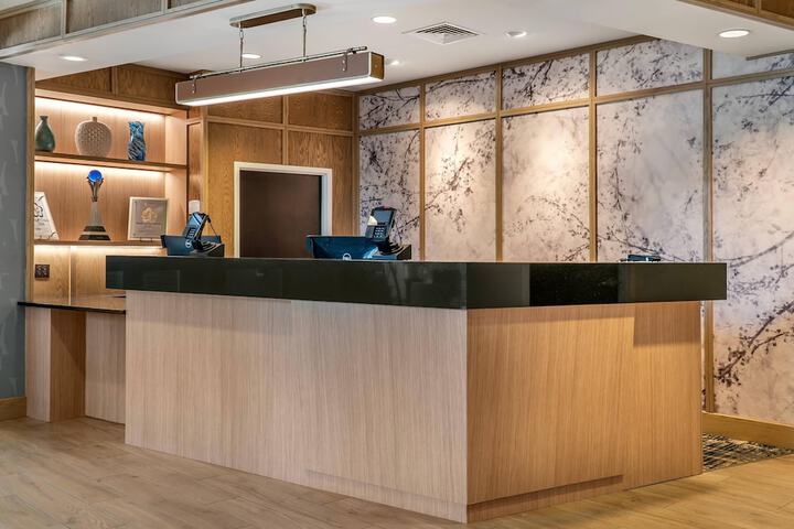 Guest Lobby