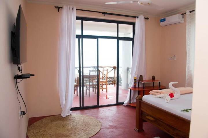 Room 2 of 19