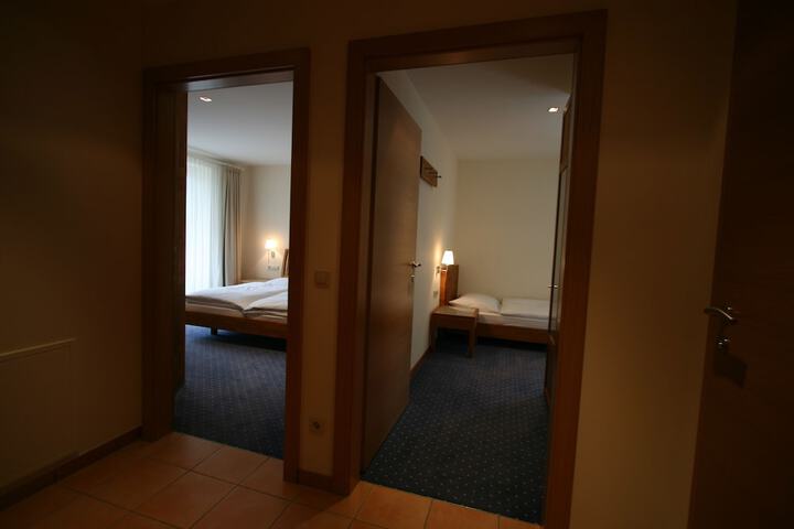 Room 8 of 89