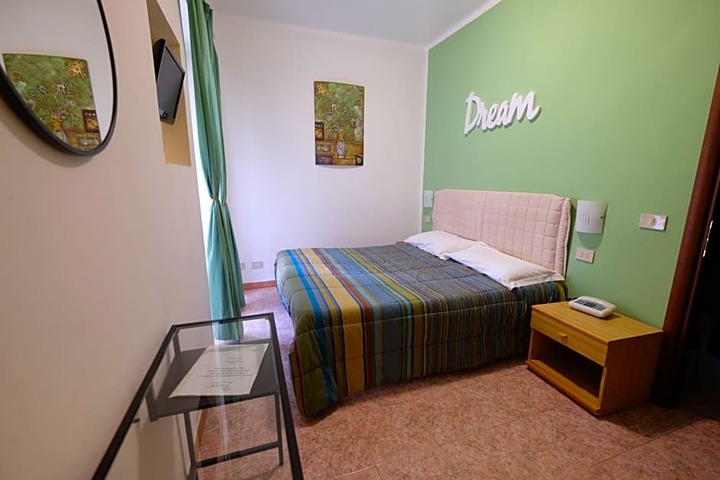 ALBERGO COSTA