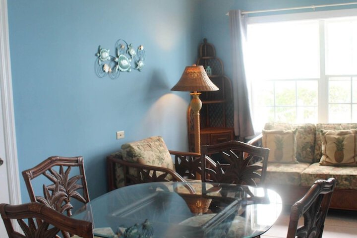 Room 80 of 232