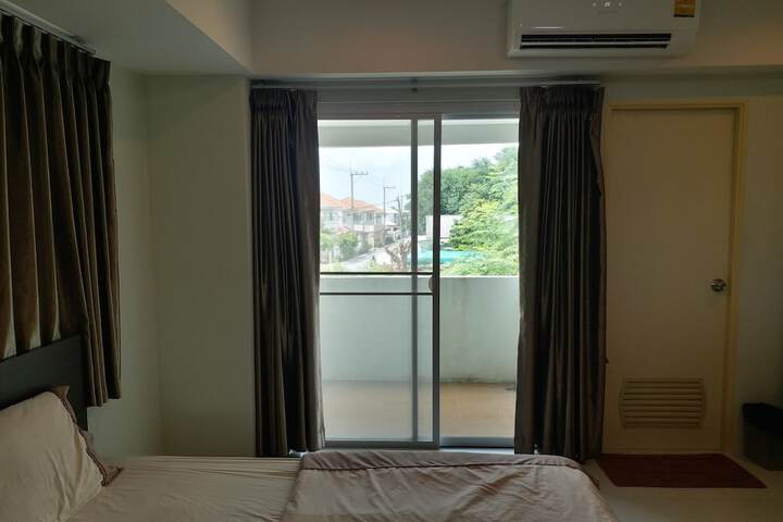 Room 17 of 44