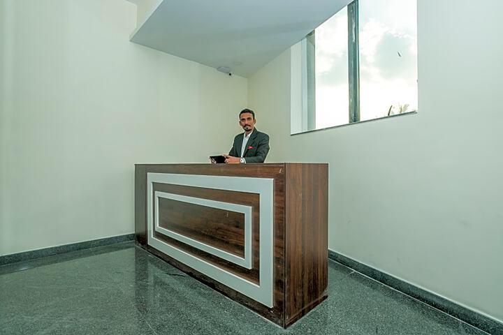 OYO Flagship 28787 Ashoka Pillar Road