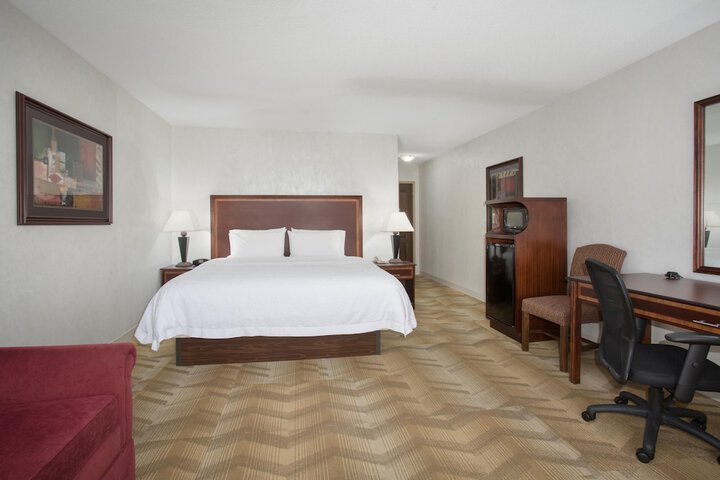 Room 11 of 41