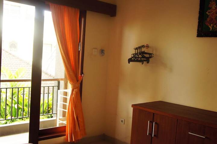 Room 14 of 57