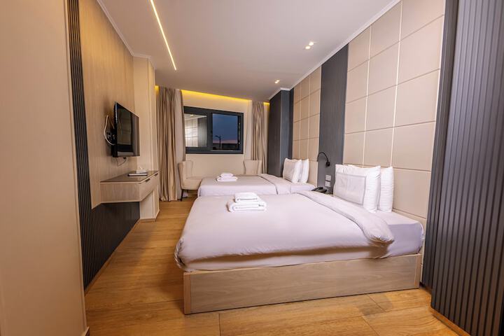 Room 12 of 45
