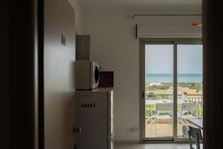Room 14 of 49