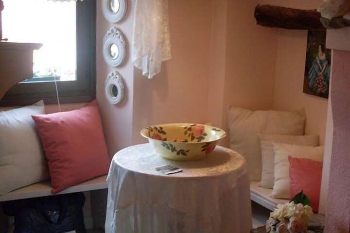 Room 20 of 29