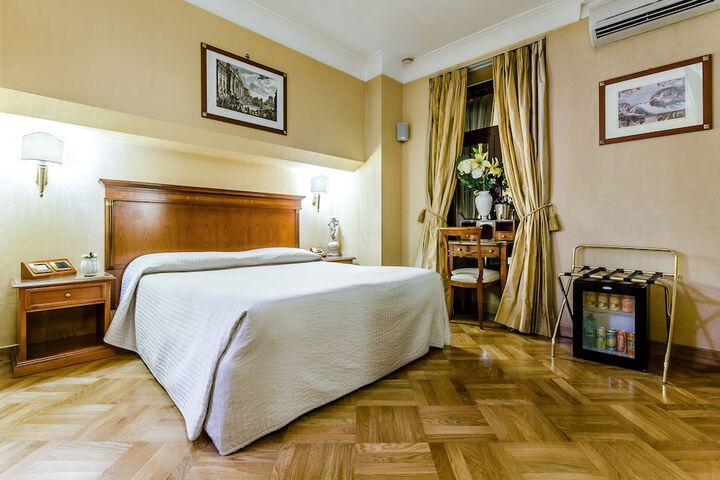 Room 4 of 29