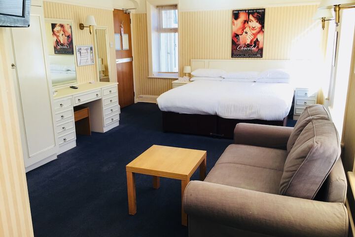 Room 44 of 139
