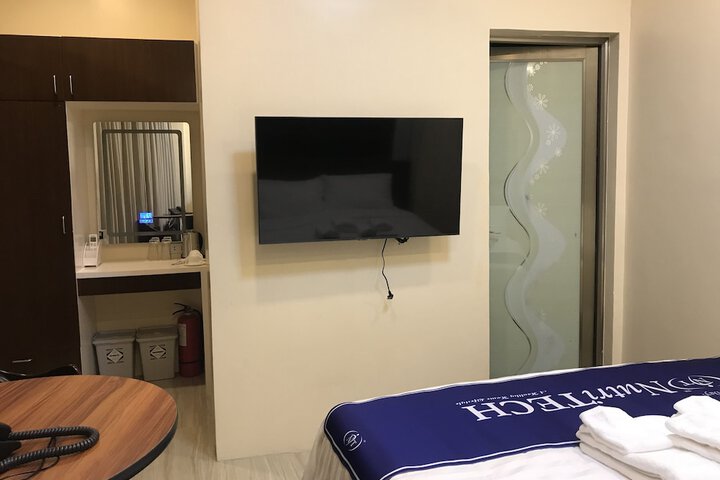 Room 4 of 21