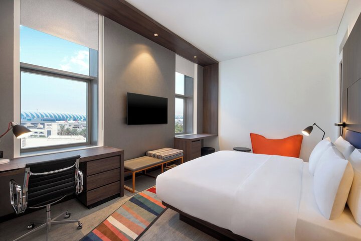 Room 16 of 41