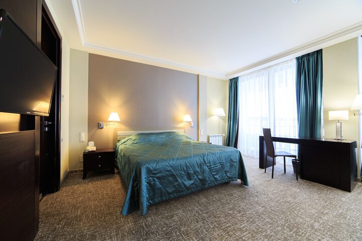 Room 37 of 117