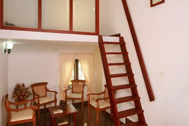 Room 20 of 34