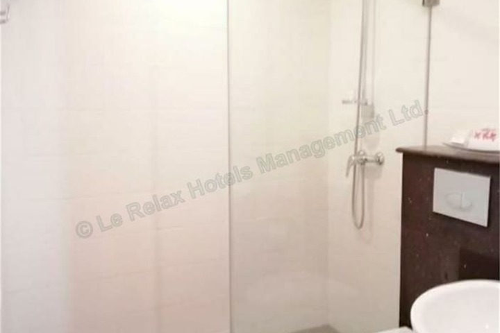 Clean Restrooms