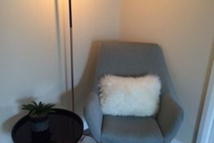 Room 11 of 15