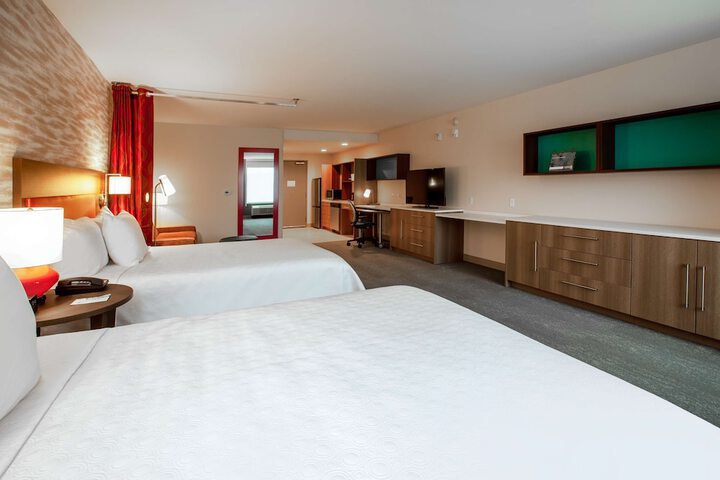 2 Queen Beds Studio (7 of 9)