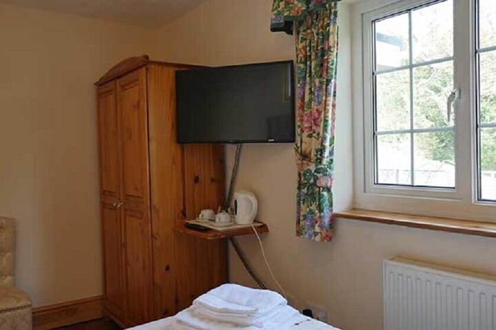 Room 19 of 35