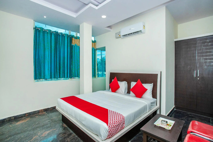 Room 2 of 13