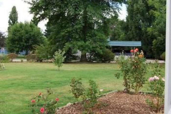 Property Grounds 20 of 21