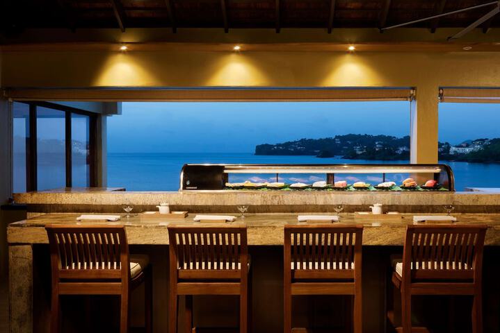 Dining 112 of 165