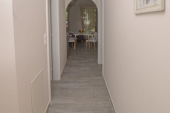 Room 42 of 70