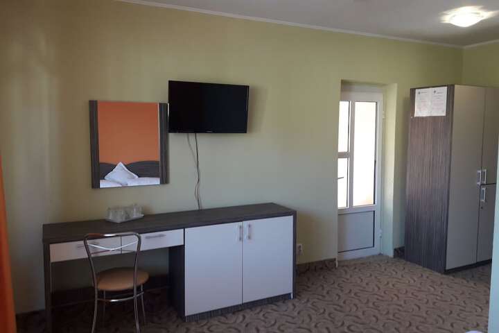 Room 20 of 62