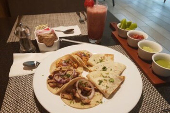 Breakfast/Coffee Service 18 of 88