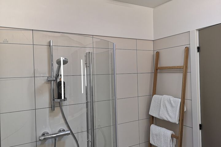 Room 16 of 45