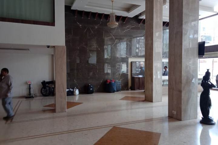 Hotel 12 of 13