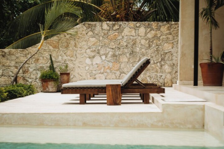 Pool 48 of 65