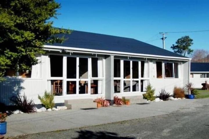 Apostles View Motel