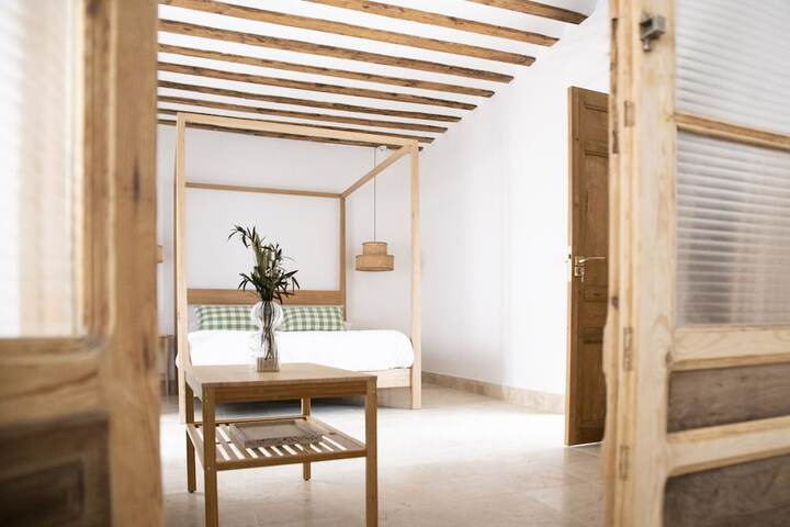 Room 20 of 74