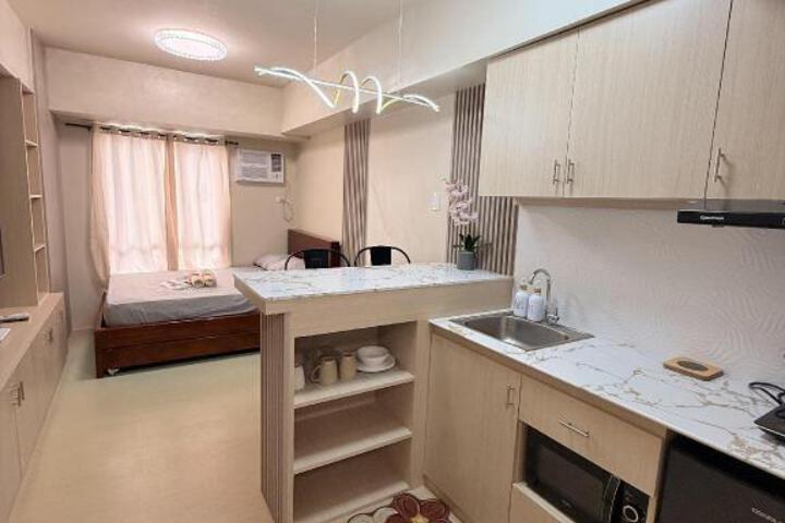 AV Studio Unit