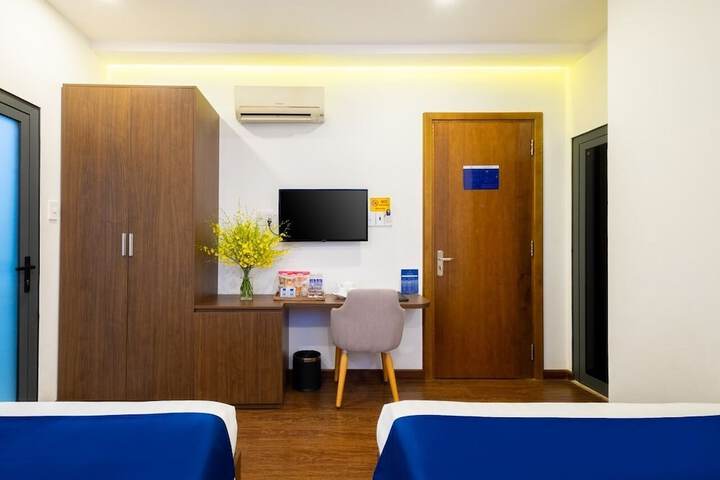 Room 28 of 57