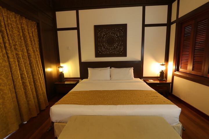 Room 6 of 39