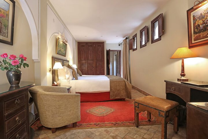 Room 8 of 93