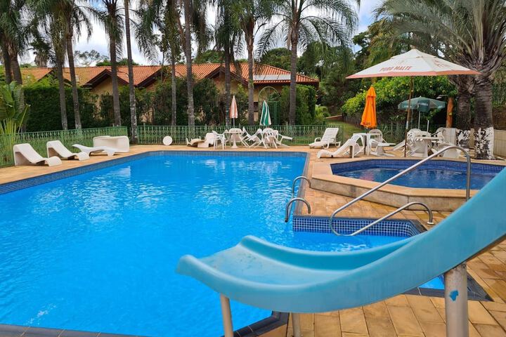 Pool 45 of 70